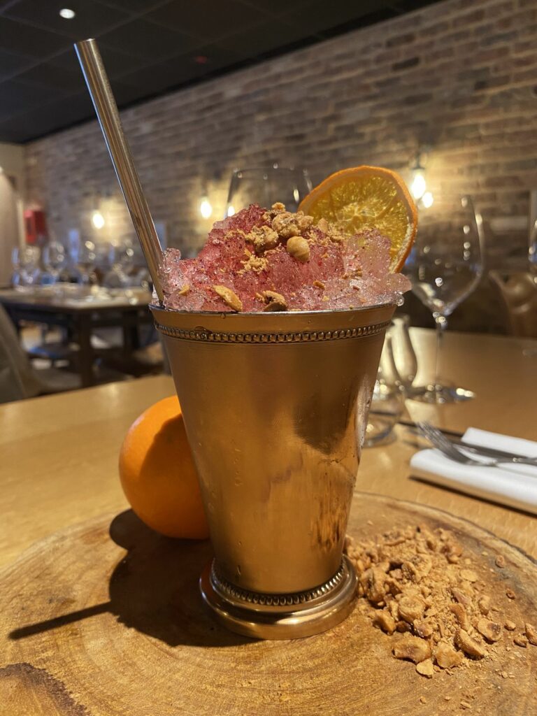 Cocktail « But is nut » du bar Félicie, la théorie du sprinter pour manager sans écraser