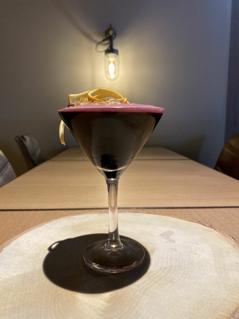 Cocktail signature du bar Félicie, une photo pour la fiche Google My Business d'un restaurant