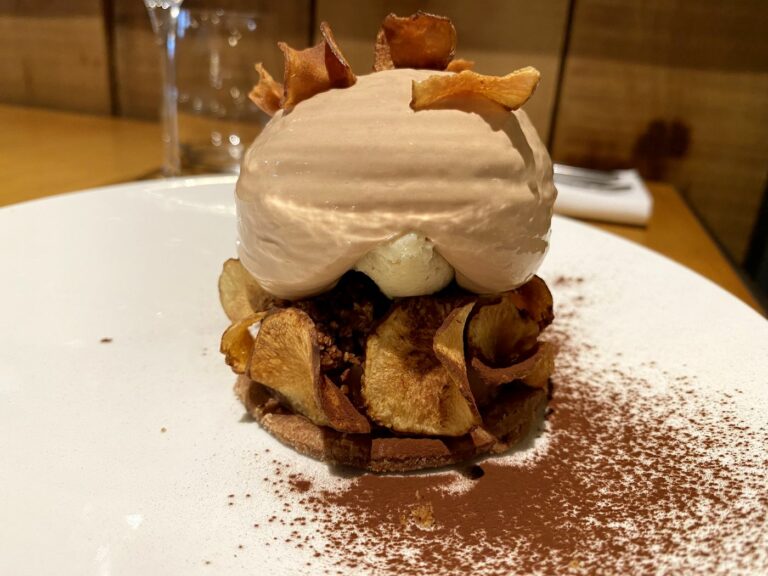 Chocolat et topinambours au restaurant Félicie, la persévérance plus que le talent en restauration